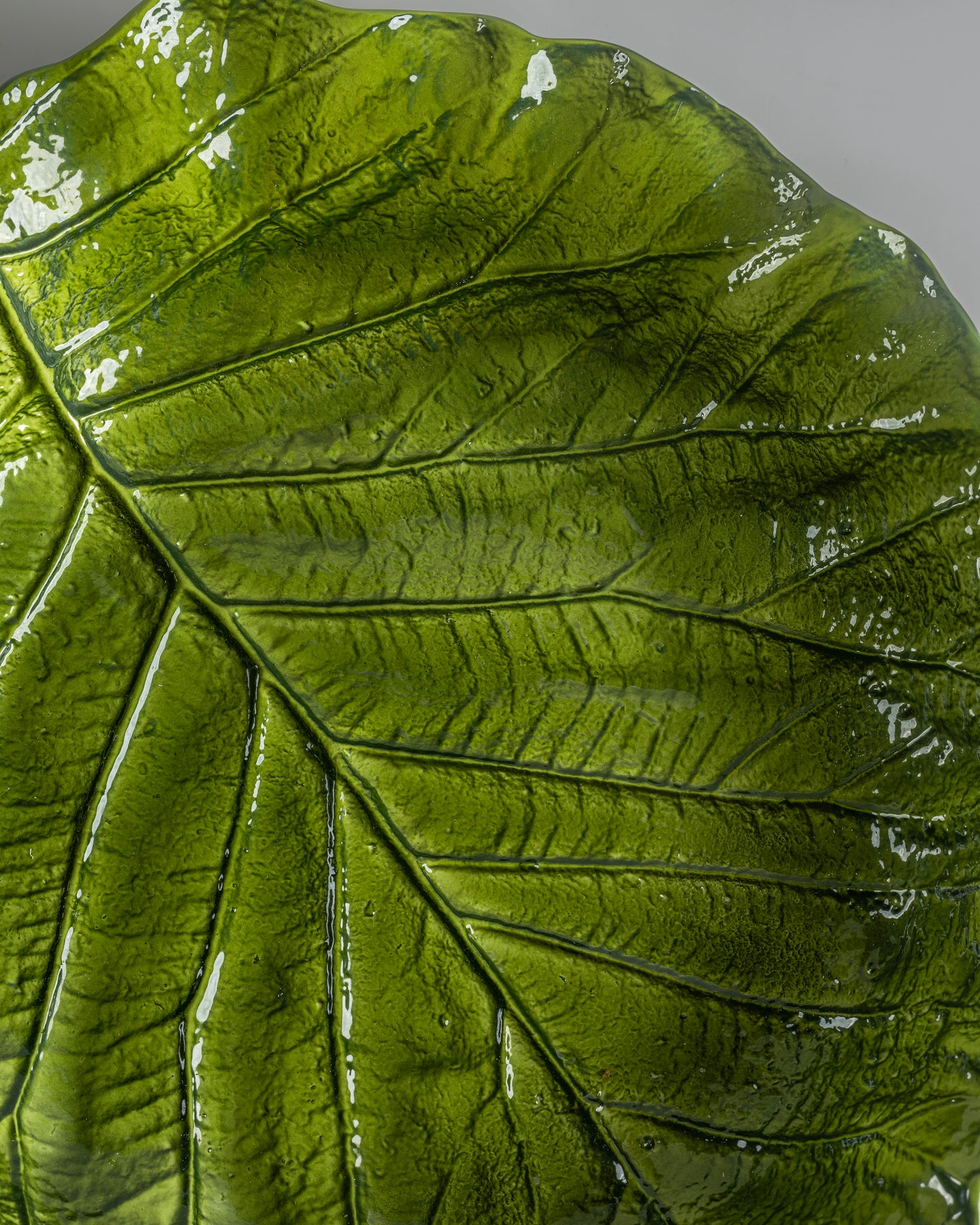 Verda - premium handmade metal accent piece for luxury home interiors by Olkap