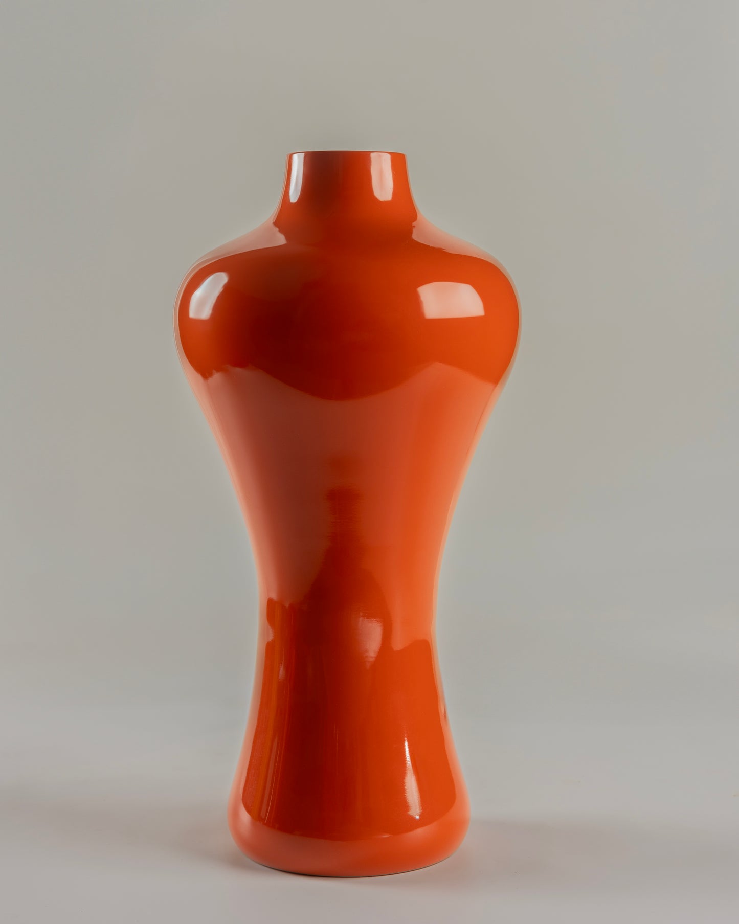 Cerovia - designer spherical ceramic accent for contemporary luxury home decor by Olkap