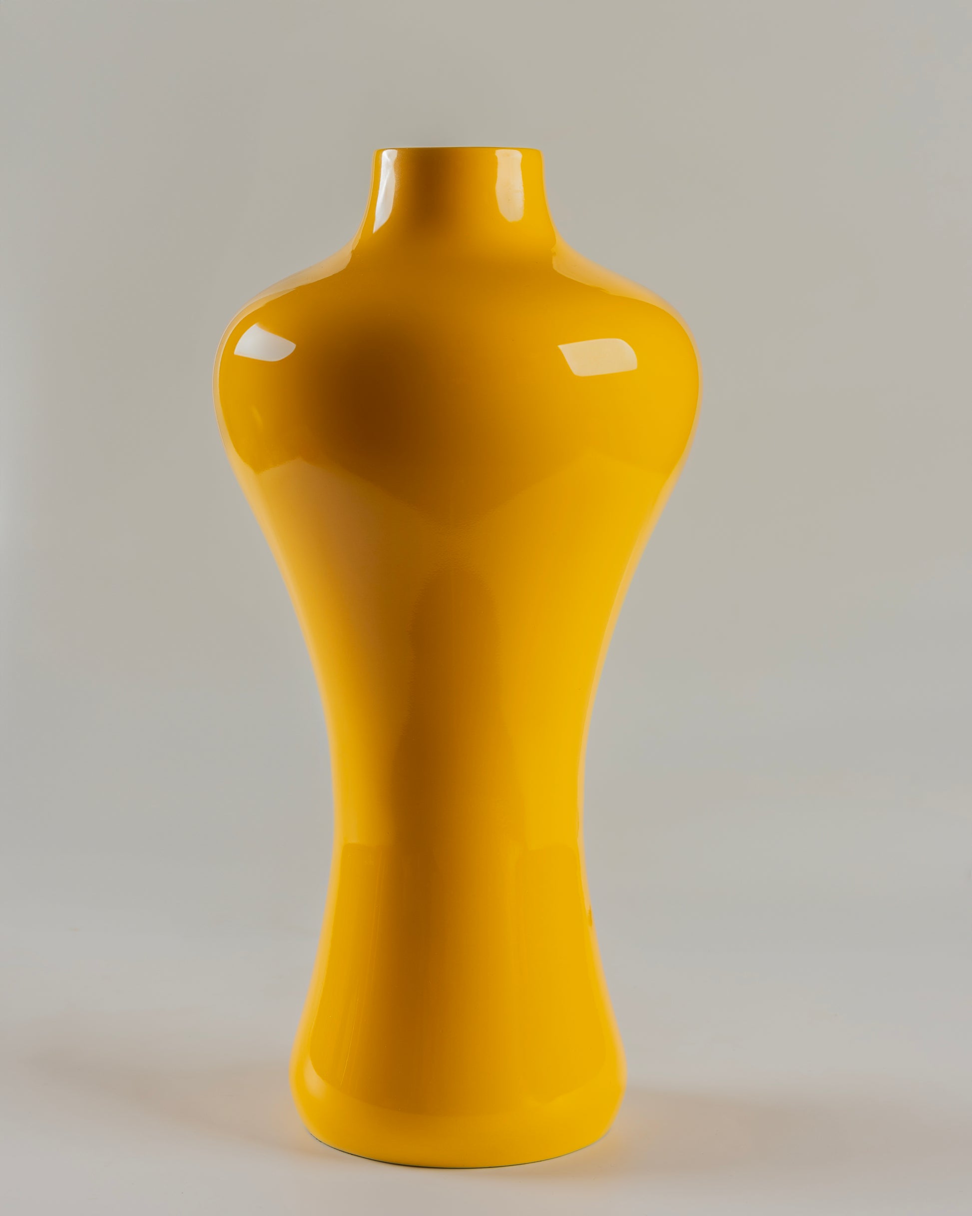 Cerovia - designer spherical ceramic accent for contemporary luxury home decor by Olkap