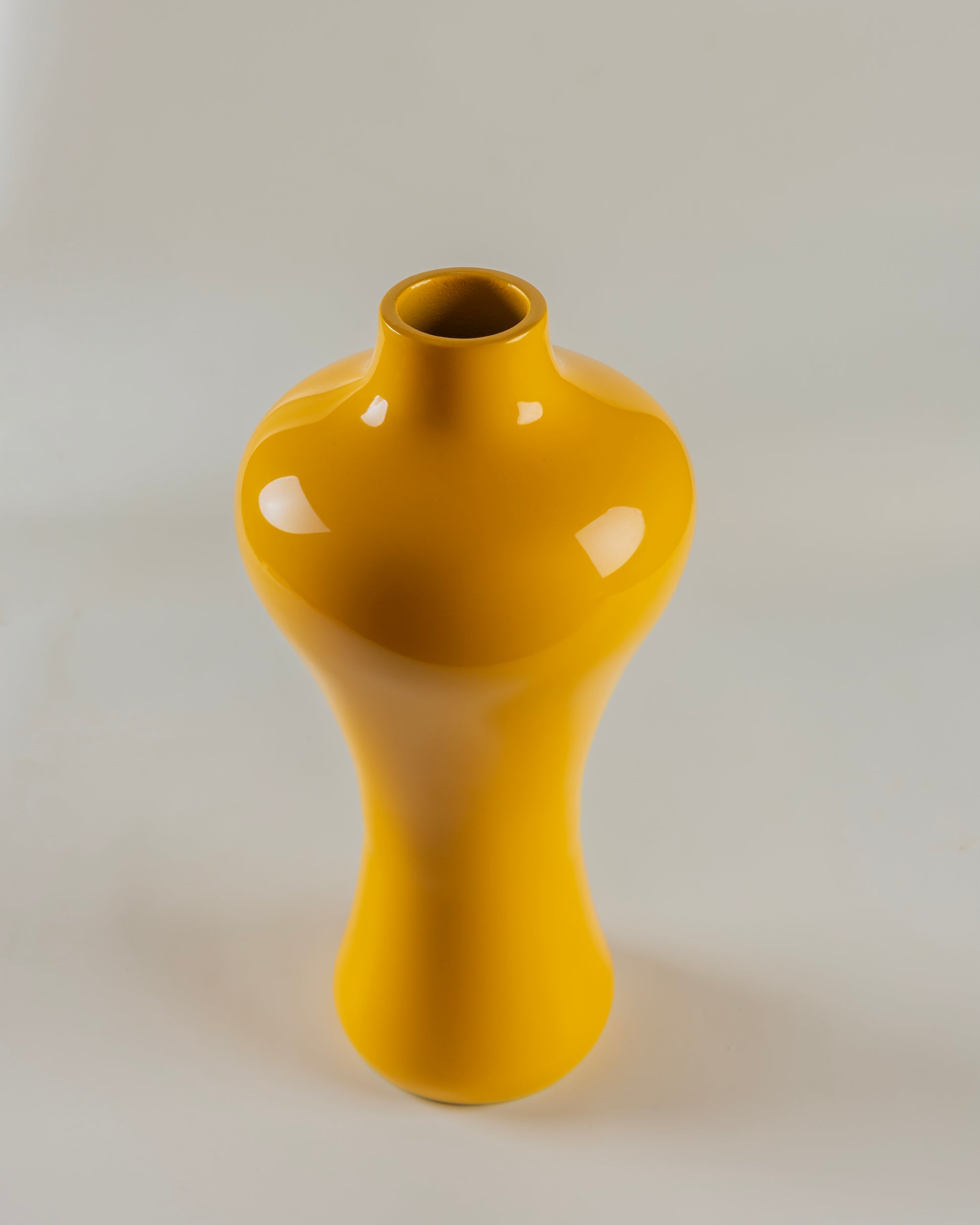 Cerovia - designer spherical ceramic accent for contemporary luxury home decor by Olkap