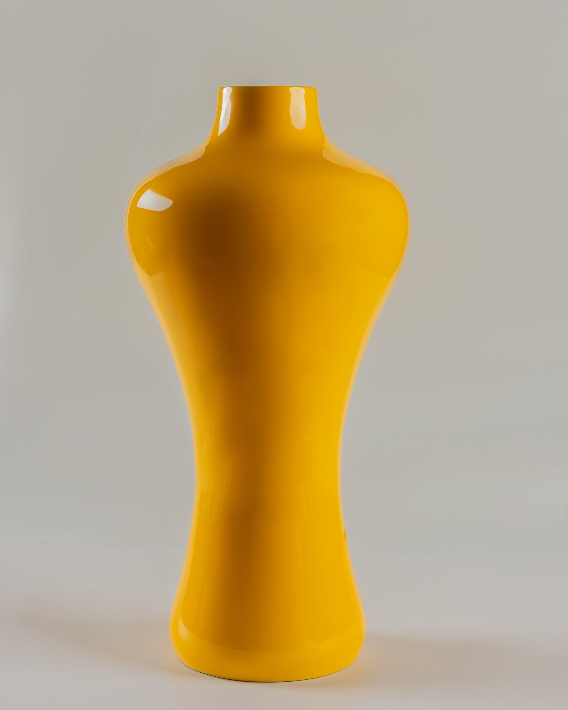 Cerovia - designer spherical ceramic accent for contemporary luxury home decor by Olkap