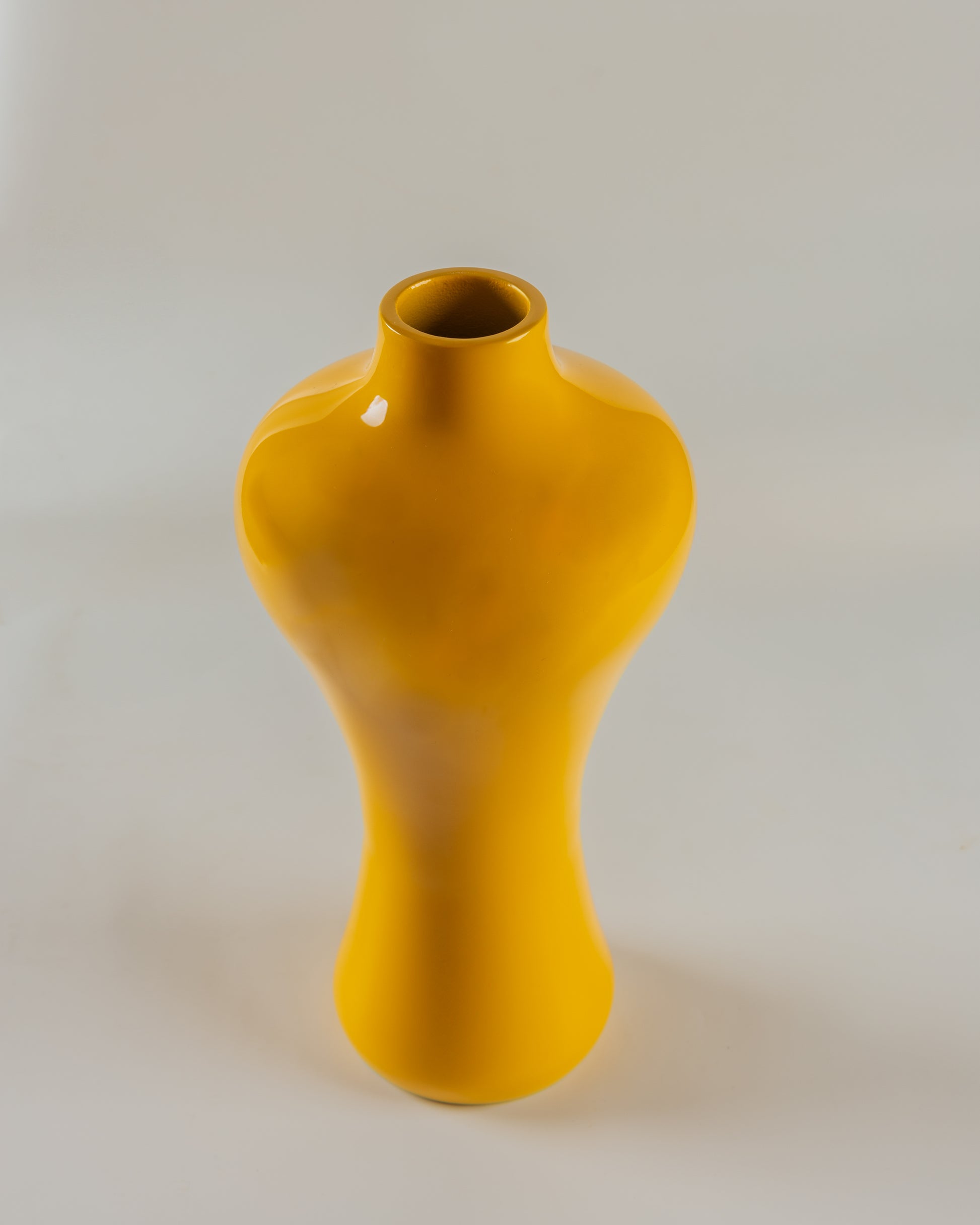 Cerovia - designer spherical ceramic accent for contemporary luxury home decor by Olkap