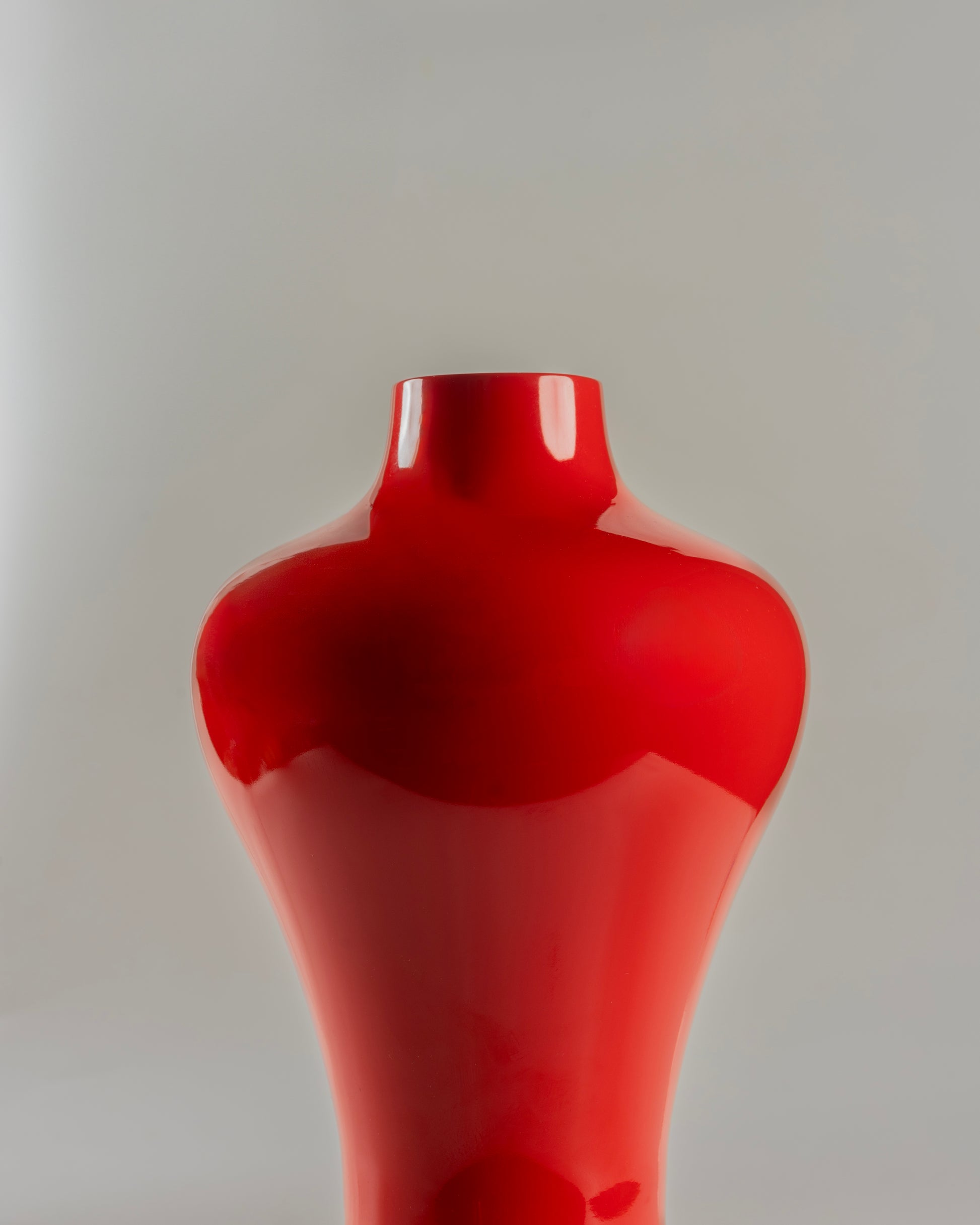 Cerovia - designer spherical ceramic accent for contemporary luxury home decor by Olkap