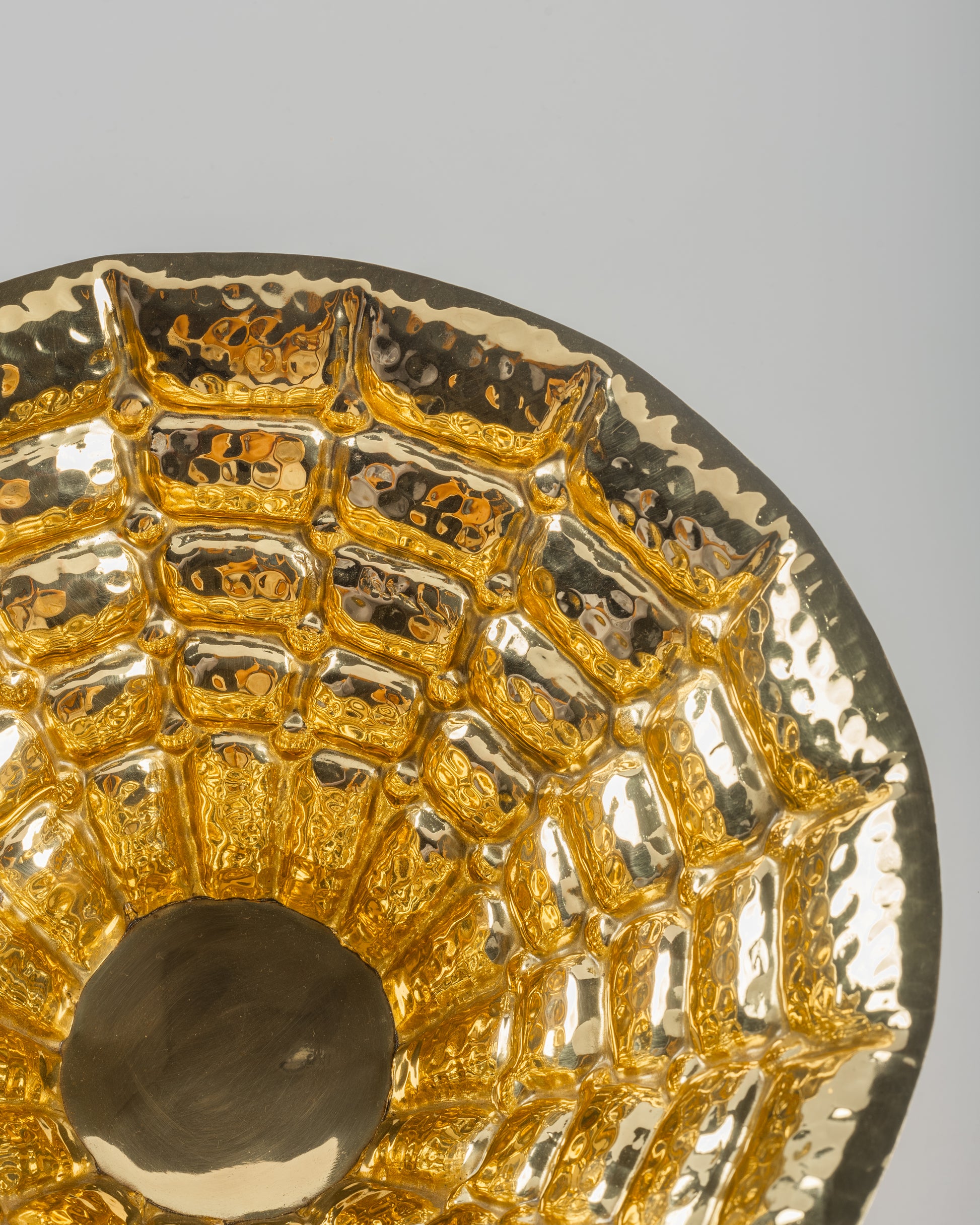 Gleam - premium small metal accent piece for luxury interiors by Olkap