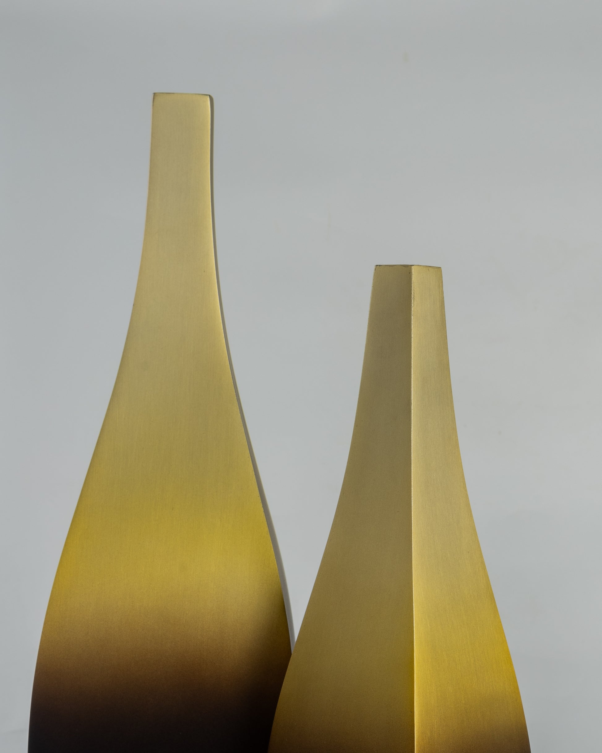 Lumis - premium artistic metal sculpture for luxury home decor by OLKAP