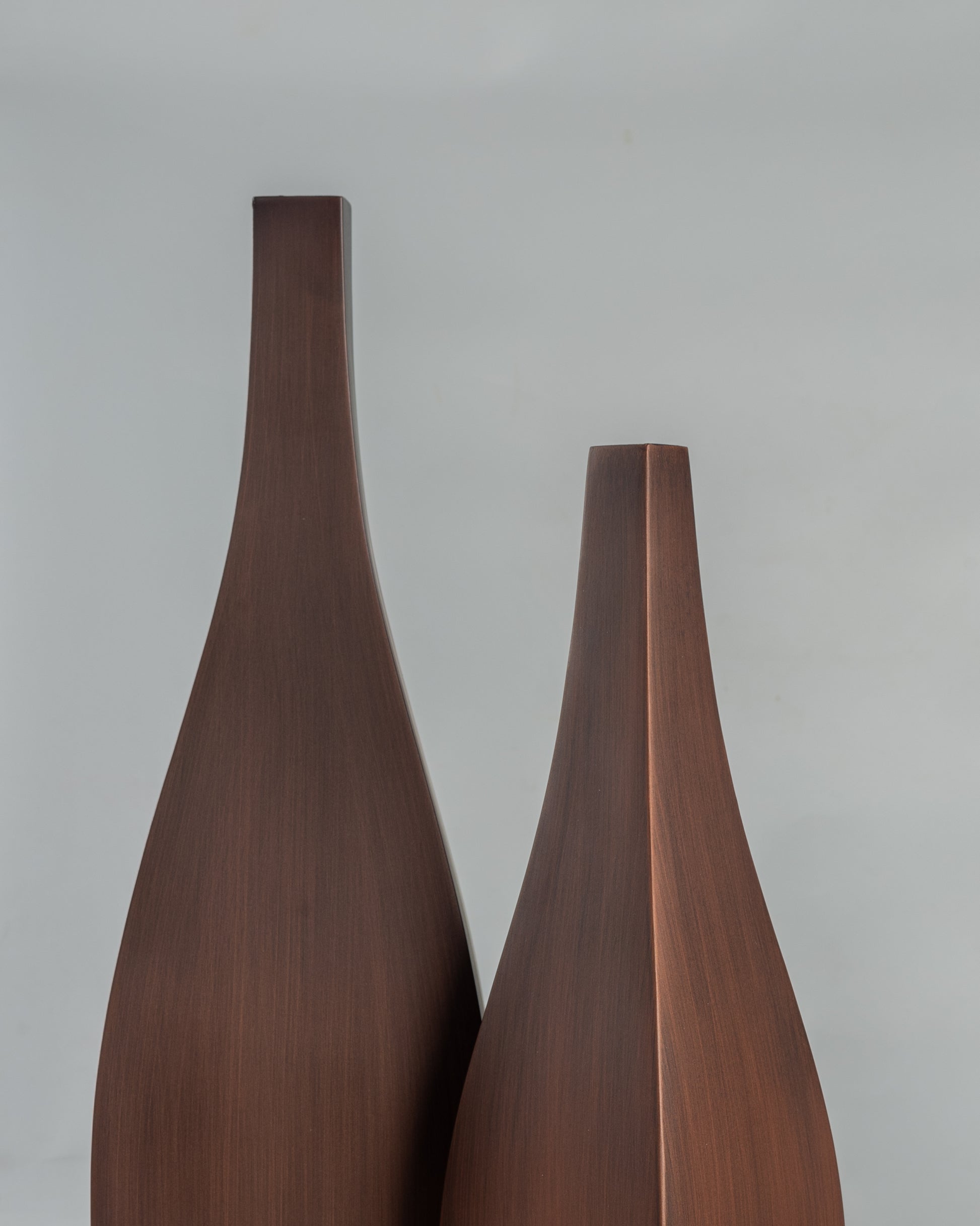 Lumis - premium artistic metal sculpture for luxury home decor by OLKAP