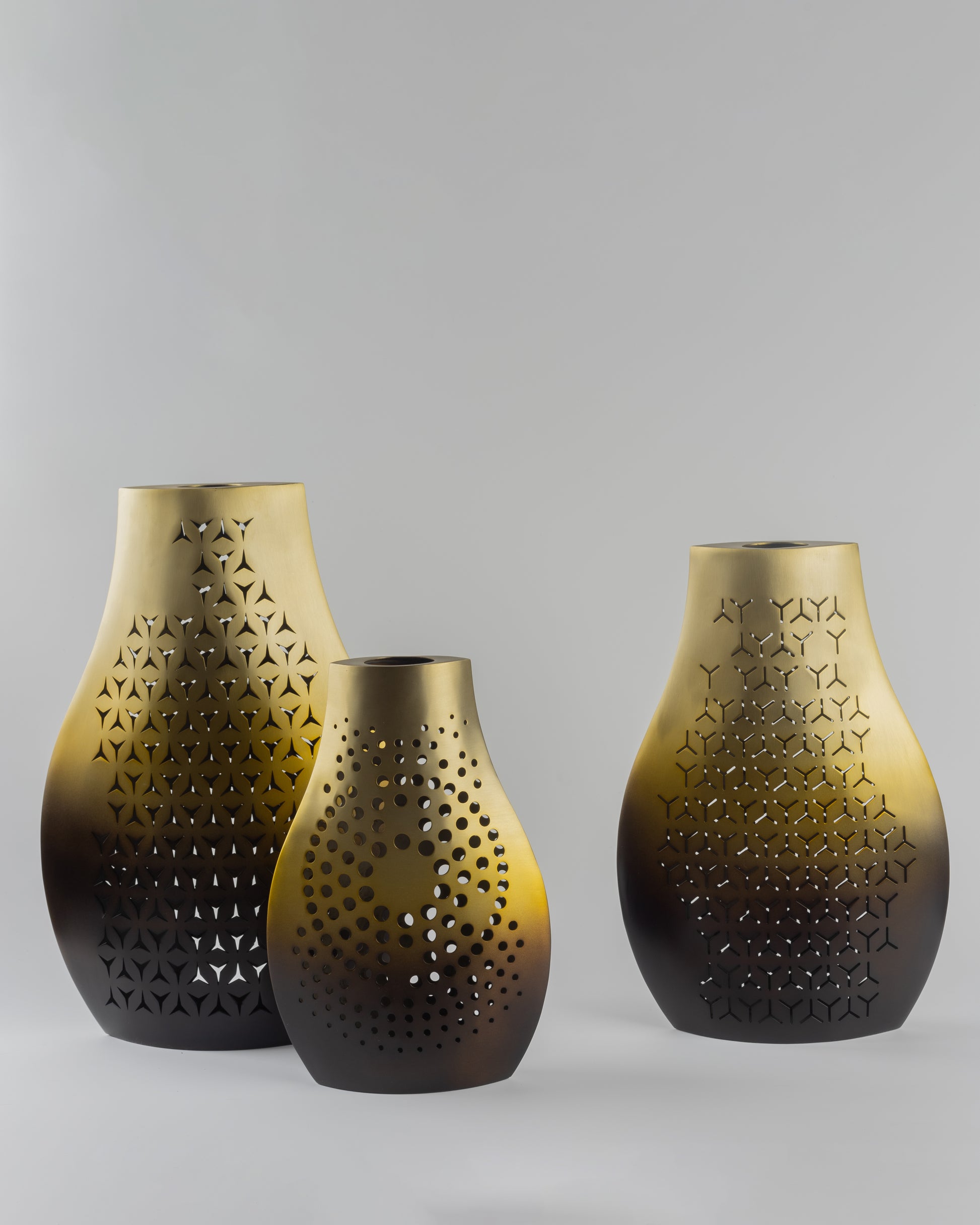 Perfora - premium decorative metal holder for high-end home interiors by Olkap