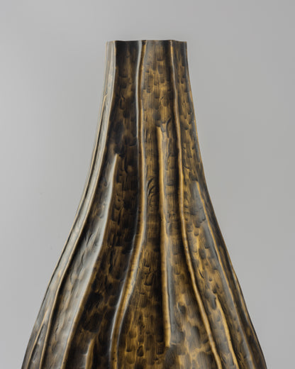 Swirl - designer decorative metal accent for contemporary home decor by Olkap