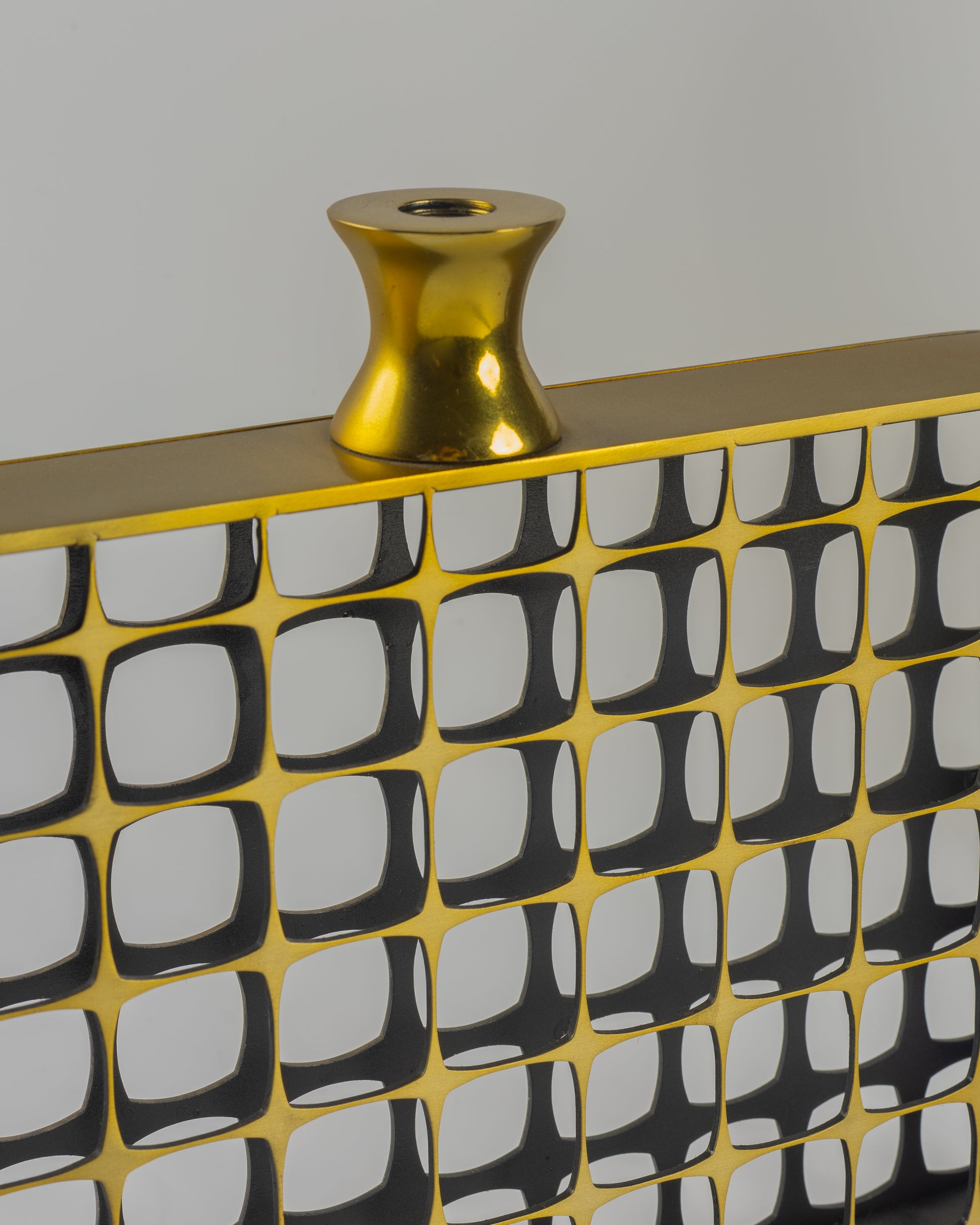 Transparence - high-end geometric metal sculpture for luxury home decor by Olkap